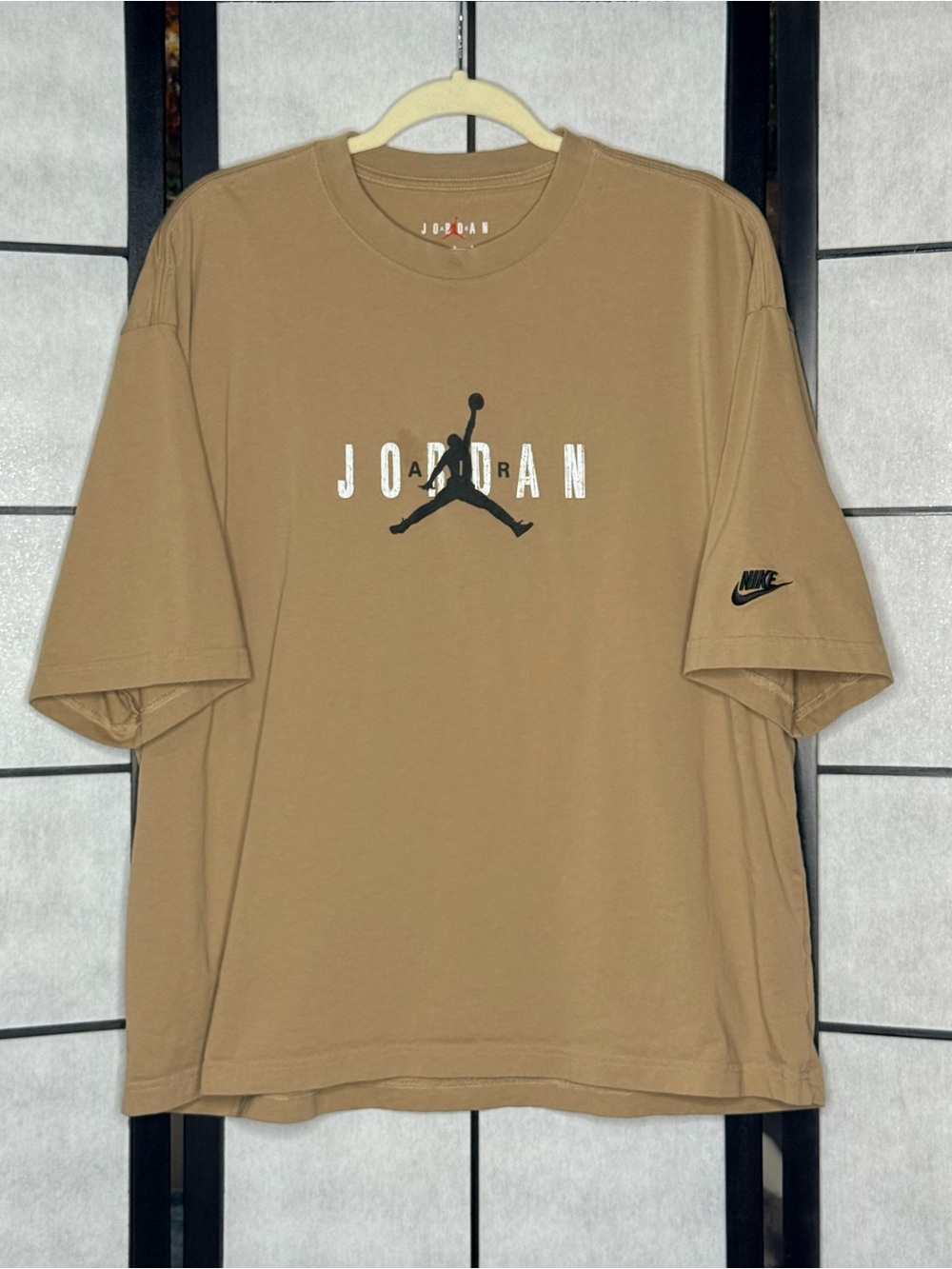 Nike Air Jordan Flight Oversized Khaki Iced Carmine T-Shirt Men’s Size Large